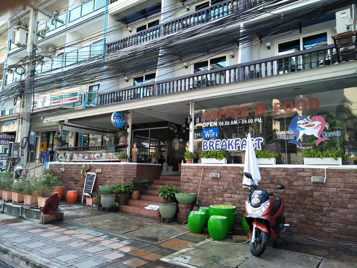 Hotel The Chillax Pattaya Exterior foto